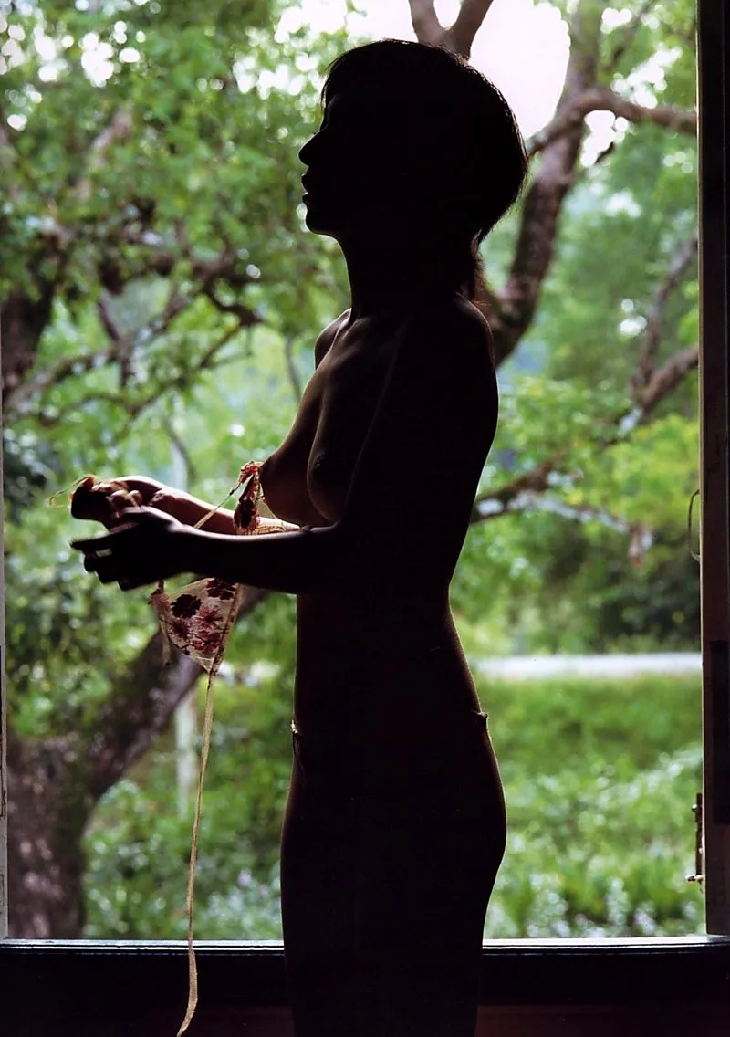 山口香緒里 写真集 『 遊女 』