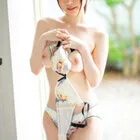 下着とブラの美女ヌード１