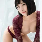 ヌード写真を撮る女子１