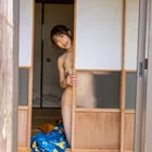 ヌード美女の隠れ写真