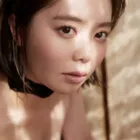 美女の顔とおっぱい