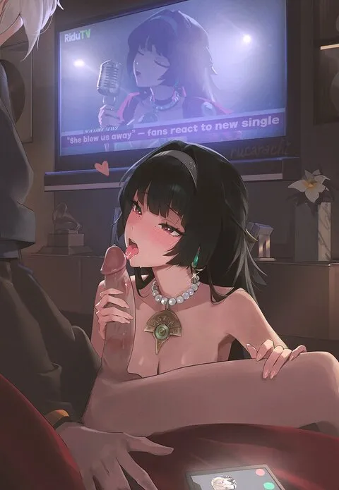 アイドルとエッチしてる俺