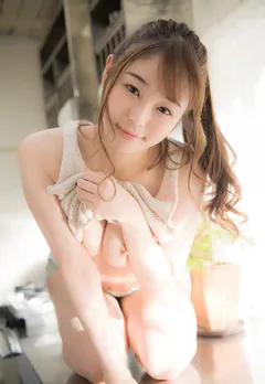 美女のヌード写真あみん１の関連写真