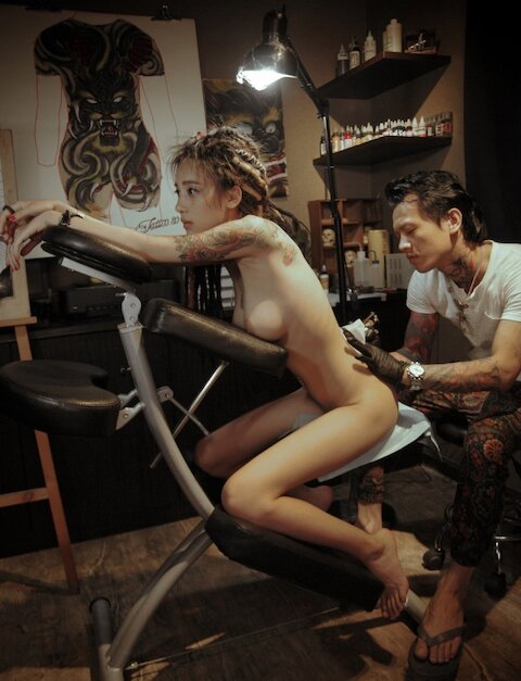 世界標準の刺青ヌード - 画像未分類